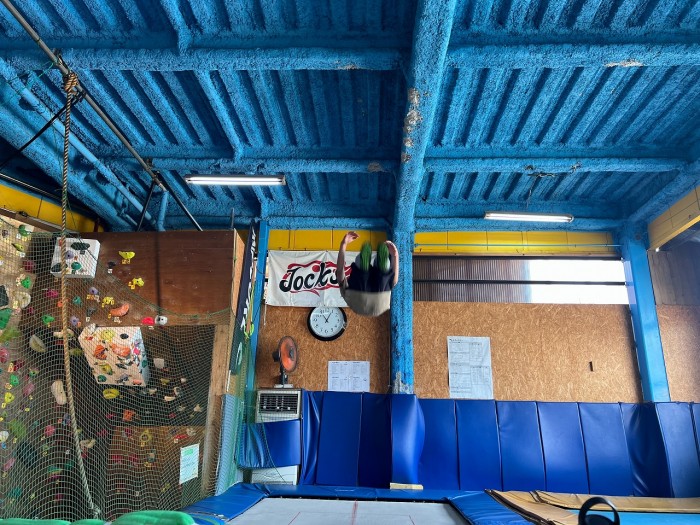 S__9084949_0