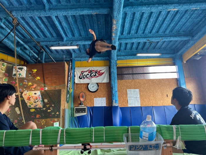 S__10772576_0