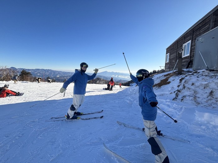 59071BAB-9A09-4E95-A101-1CBD38E2B4F2