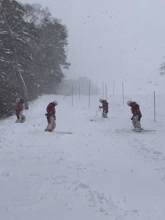 6CFB5ADE-0727-4AE4-9533-E21EDE255A50