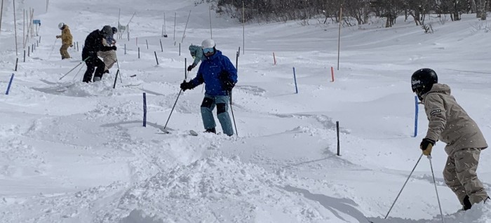 DCF0B969-9904-4C5A-9831-94E766C10ADE