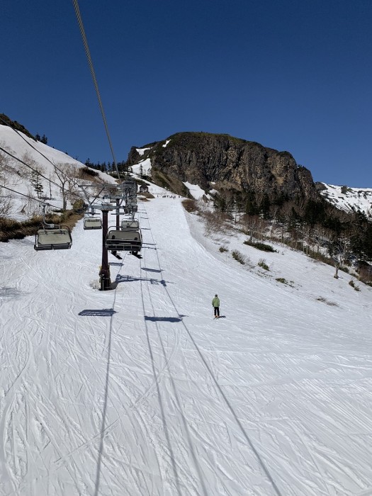 DB2E4607-274C-436C-A447-E2B84D3545A8