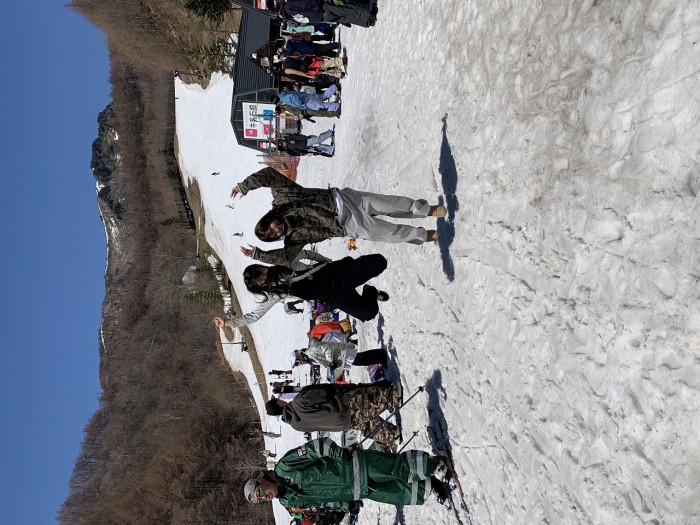 E249297E-F381-4429-80AD-97B9442FA2AA